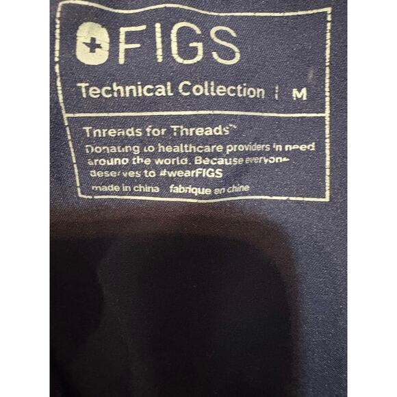 FIGS Technical Collection V Neck Scrub Navy Blue Top Sz M - Picture 5 of 6